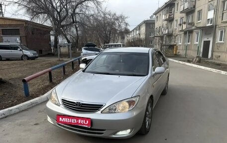 Toyota Camry V40, 2002 год, 670 000 рублей, 4 фотография