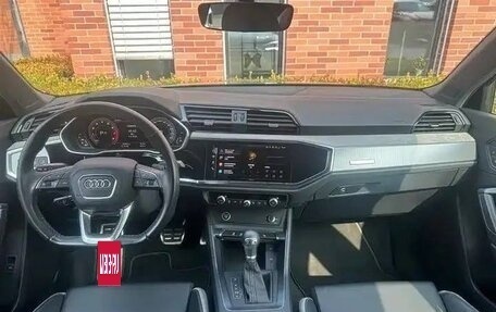 Audi Q3, 2022 год, 2 225 000 рублей, 8 фотография