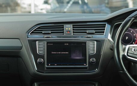 Volkswagen Tiguan II, 2017 год, 2 470 000 рублей, 13 фотография
