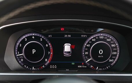 Volkswagen Tiguan II, 2017 год, 2 470 000 рублей, 12 фотография