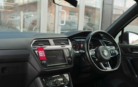 Volkswagen Tiguan II, 2017 год, 2 470 000 рублей, 10 фотография
