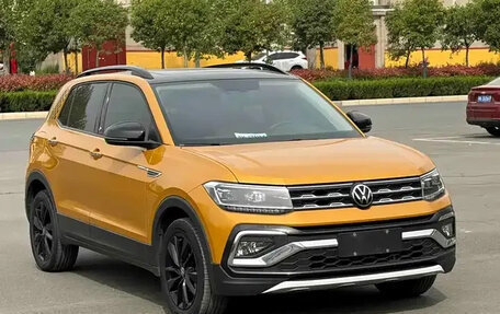 Volkswagen T-Cross I, 2022 год, 1 944 000 рублей, 2 фотография