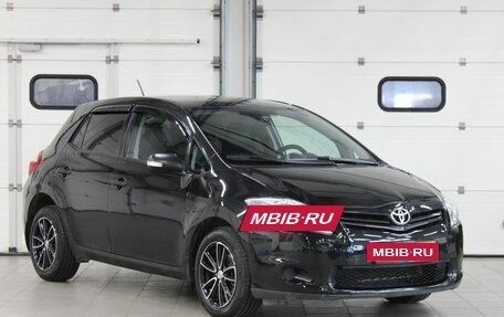 Toyota Auris II, 2011 год, 787 000 рублей, 3 фотография