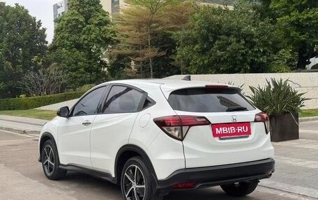 Honda Vezel, 2021 год, 1 308 000 рублей, 4 фотография