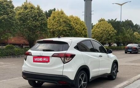 Honda Vezel, 2021 год, 1 308 000 рублей, 6 фотография