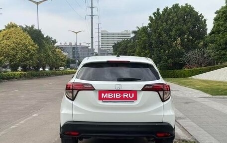 Honda Vezel, 2021 год, 1 308 000 рублей, 5 фотография
