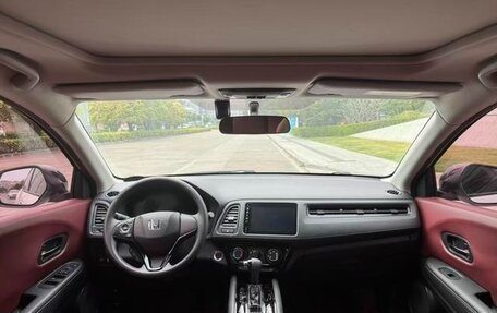 Honda Vezel, 2021 год, 1 308 000 рублей, 21 фотография