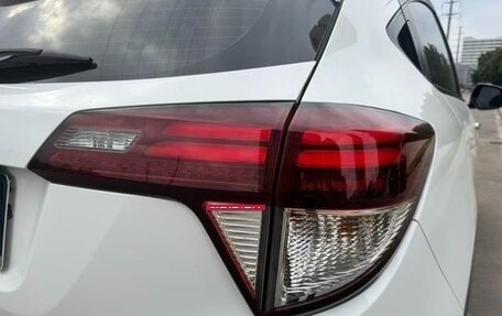 Honda Vezel, 2021 год, 1 308 000 рублей, 8 фотография