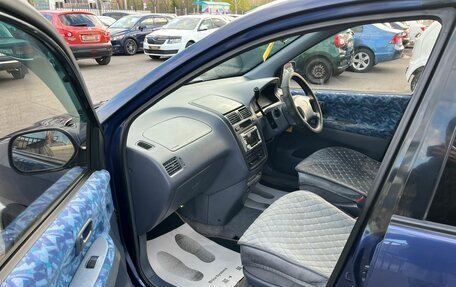 Toyota Ipsum II, 1997 год, 549 999 рублей, 10 фотография
