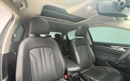 Volkswagen Passat B8 рестайлинг, 2023 год, 1 900 000 рублей, 14 фотография