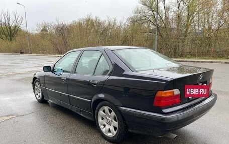 BMW 3 серия, 1997 год, 450 000 рублей, 4 фотография