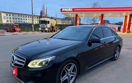 Mercedes-Benz E-Класс, 2015 год, 2 100 000 рублей, 2 фотография