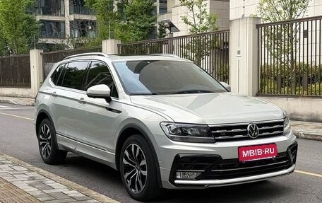 Volkswagen Tiguan II, 2021 год, 1 650 333 рублей, 1 фотография