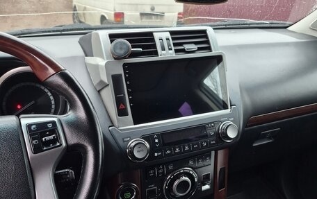 Toyota Land Cruiser Prado 150 рестайлинг 2, 2014 год, 3 750 000 рублей, 8 фотография