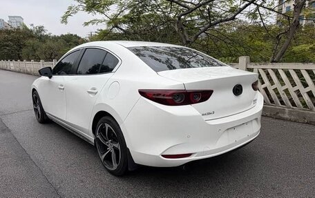 Mazda 3, 2021 год, 1 594 800 рублей, 4 фотография