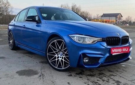 BMW 3 серия, 2017 год, 3 190 000 рублей, 3 фотография