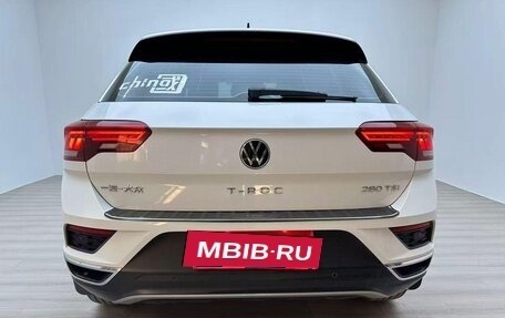 Volkswagen T-Roc I, 2022 год, 1 600 000 рублей, 4 фотография