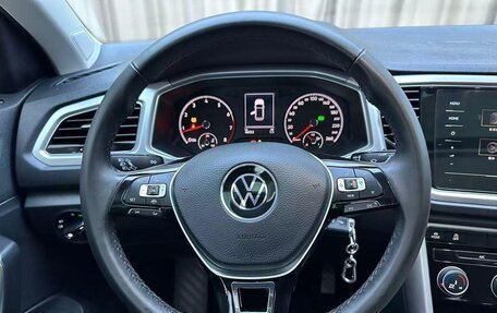 Volkswagen T-Roc I, 2022 год, 1 600 000 рублей, 8 фотография
