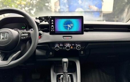 Honda Vezel, 2023 год, 1 520 000 рублей, 15 фотография