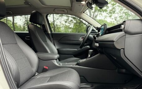Honda Vezel, 2023 год, 1 520 000 рублей, 22 фотография