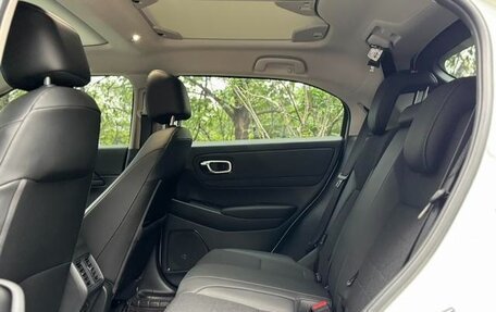 Honda Vezel, 2023 год, 1 520 000 рублей, 27 фотография