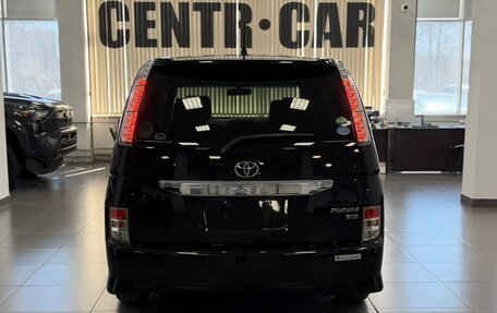 Toyota ISis I, 2013 год, 1 325 000 рублей, 5 фотография