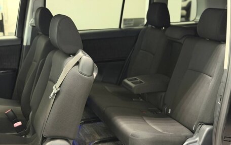 Toyota ISis I, 2013 год, 1 325 000 рублей, 12 фотография