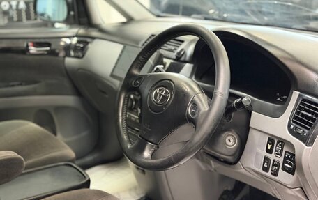 Toyota Ipsum II, 2001 год, 799 000 рублей, 11 фотография