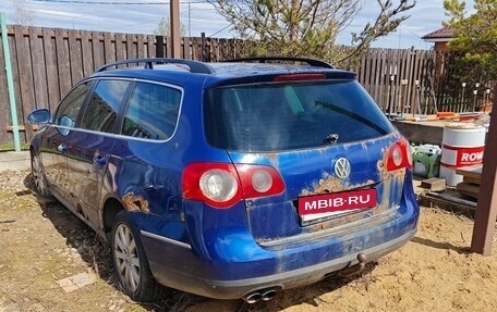 Volkswagen Passat B6, 2007 год, 275 000 рублей, 3 фотография