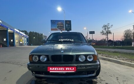 BMW 5 серия, 1988 год, 255 000 рублей, 2 фотография