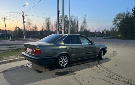 BMW 5 серия, 1988 год, 255 000 рублей, 4 фотография
