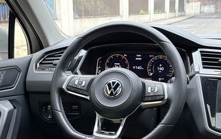 Volkswagen Tiguan II, 2021 год, 1 650 333 рублей, 10 фотография