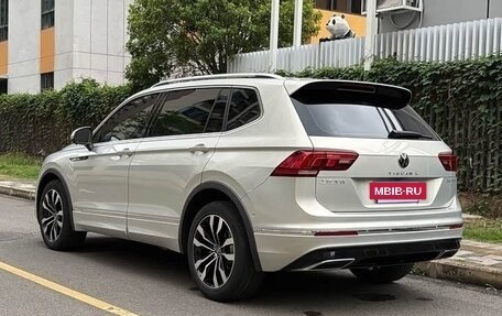 Volkswagen Tiguan II, 2021 год, 1 650 333 рублей, 5 фотография