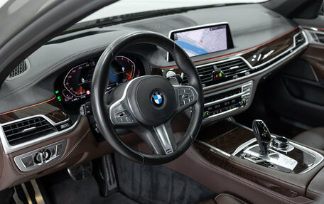 BMW 7 серия, 2020 год, 6 990 000 рублей, 10 фотография