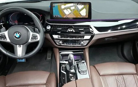 BMW 5 серия, 2023 год, 5 040 000 рублей, 5 фотография