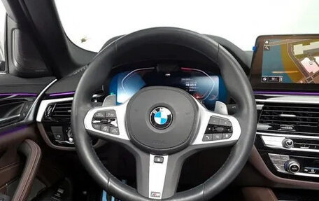 BMW 5 серия, 2023 год, 5 040 000 рублей, 8 фотография