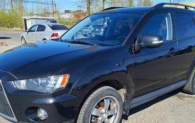 Mitsubishi Outlander III рестайлинг 3, 2011 год, 900 000 рублей, 1 фотография