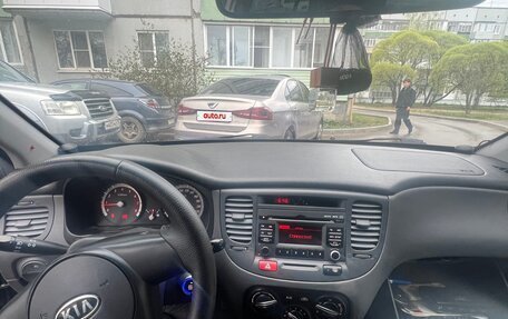 KIA Rio II, 2009 год, 360 000 рублей, 3 фотография