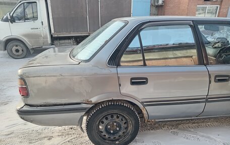 Toyota Corolla, 1990 год, 130 000 рублей, 3 фотография