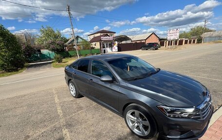 Volkswagen Jetta VII, 2018 год, 1 670 000 рублей, 2 фотография