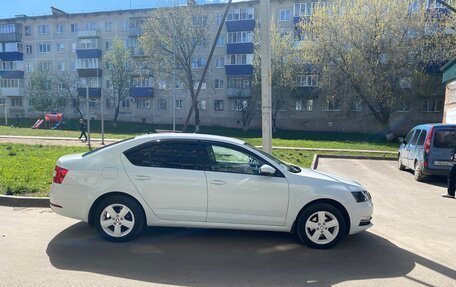 Skoda Octavia, 2020 год, 2 100 000 рублей, 2 фотография