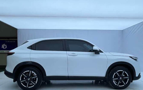 Honda Vezel, 2023 год, 1 750 000 рублей, 7 фотография