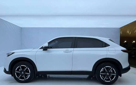 Honda Vezel, 2023 год, 1 750 000 рублей, 8 фотография