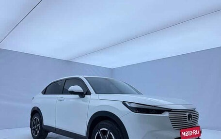 Honda Vezel, 2023 год, 1 750 000 рублей, 3 фотография