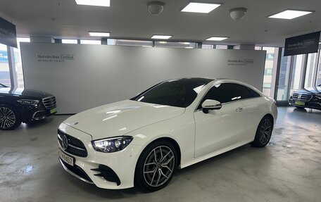Mercedes-Benz E-Класс, 2023 год, 5 500 000 рублей, 2 фотография