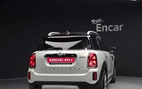 MINI Countryman II (F60), 2021 год, 1 810 000 рублей, 5 фотография