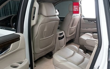 Cadillac Escalade IV, 2016 год, 3 399 000 рублей, 25 фотография