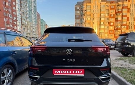 Volkswagen T-Roc I, 2021 год, 2 680 000 рублей, 7 фотография