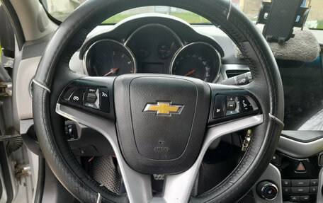 Chevrolet Cruze II, 2011 год, 820 000 рублей, 11 фотография