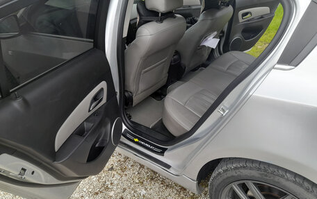 Chevrolet Cruze II, 2011 год, 820 000 рублей, 12 фотография